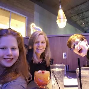 Meet your Posher, Elizabeth